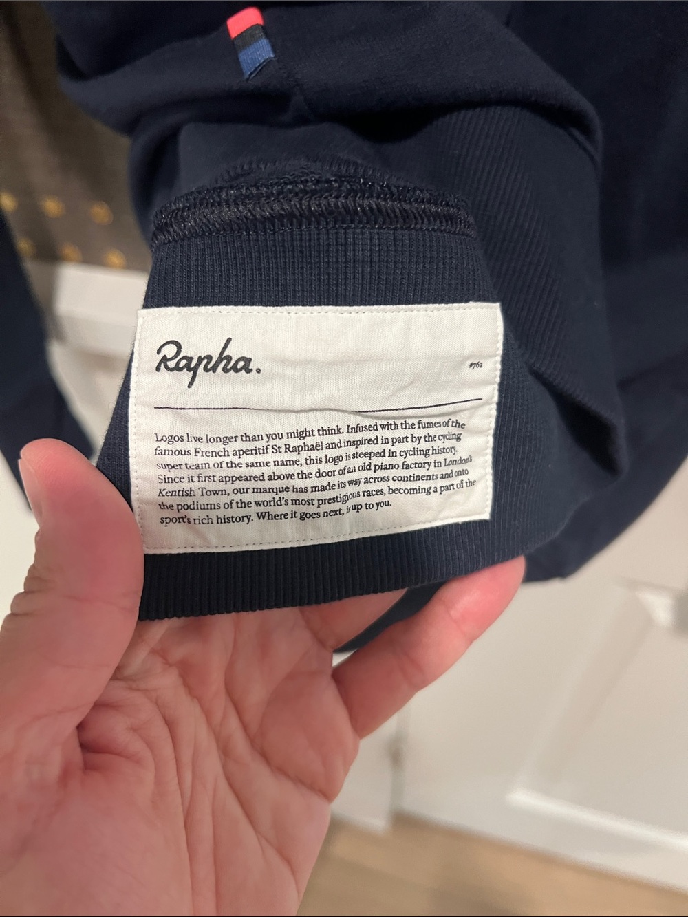 Sweatshirt - Picture 4 of 4
